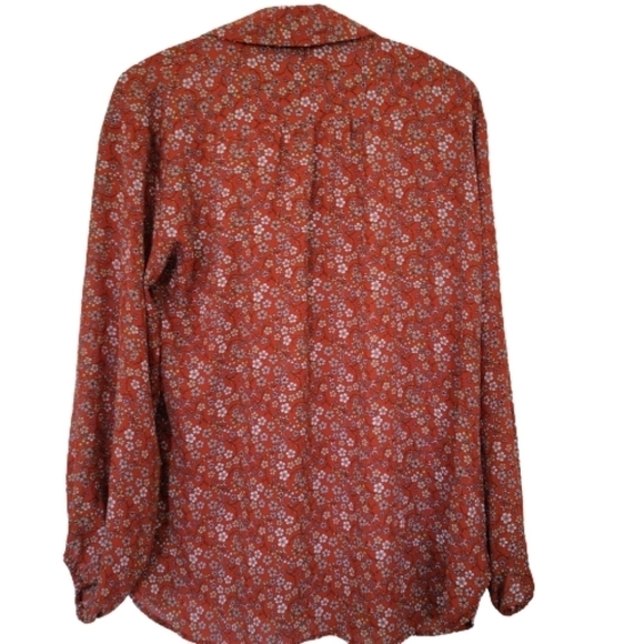 max Studio NWOT long ballon sleeve, oversize, button 3/4 front - Picture 3 of 4